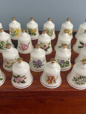 21 Danbury Mint State Flower Bells Bone China Gold Trim Collection 2" Vintage